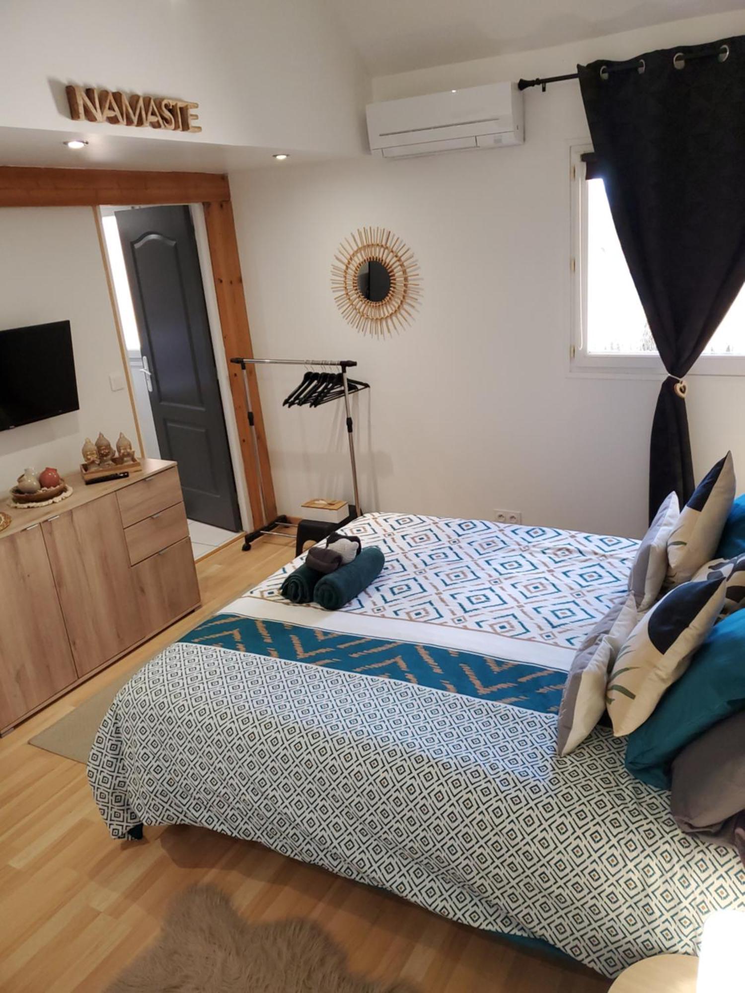 Le Namaste Charmante Maisonnette Climatisee De 45 M2 Brasles Exteriör bild